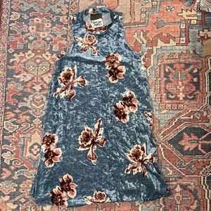 Velvet floral ‘Darlove Jones’ Mini Dress